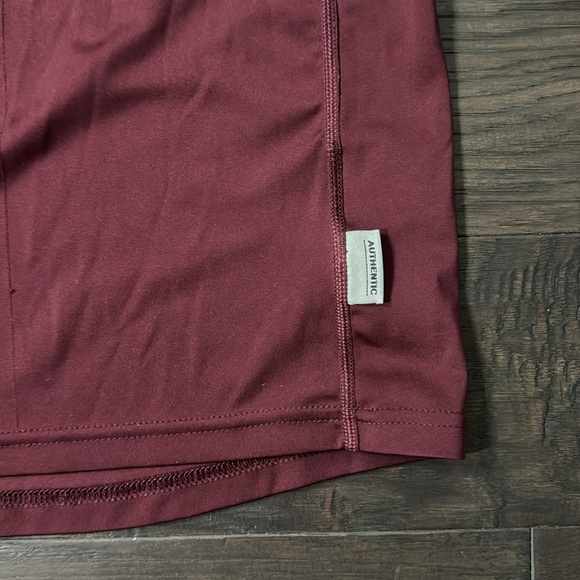 Nike Dri-Fit Authentic NCAA Minnesota Gophers Tshirt Men’s Size XS - Picture 4 of 6